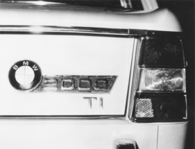 BMW 2000 TI (1966) – Schriftzug am Heck: "TI" steht für "Turismo Internazionale"