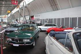 BMW 2000 tii (1971) - 106'900 km auf dem Tacho, angeboten von Eberhart Classic für EUR 39'900 - Retro Classics Stuttgart 2020 (1971)