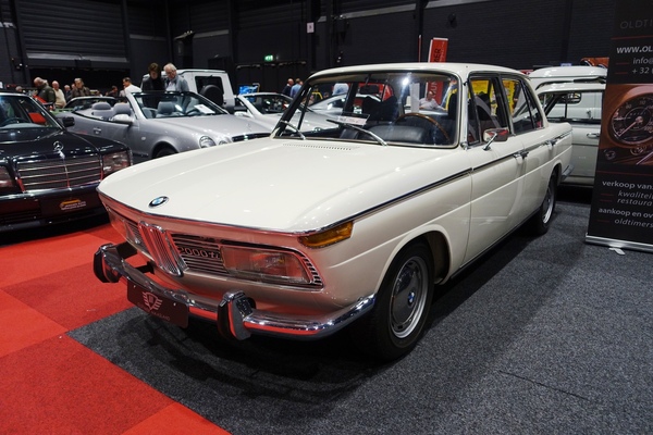 BMW 2000 tilux (1969) – für 29'500 angeboten – Classic Car Show Maastricht 2025