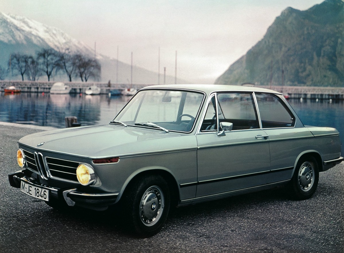 BMW 2002 (1968) - hübsch anzuschauen, ohne Schnörkel