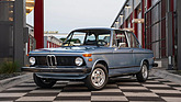 Bild: BMW 2002 (1975) - als Lot 205 an der Broad-Arrow-Versteigerung am Monterey Jet Center 2024