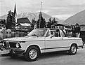 BMW 2002 Cabriolet (1972) - der Sicherheit zuliebe ein Überrollbügel