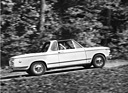 BMW 2002 Cabriolet (1972) - nun mit festem Überrollbügel, was die Optik schon stark beeinträchtigte