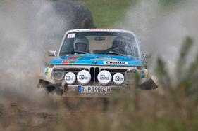 BMW 2002 Gruppe 2 (1972) am Eifel Rallye Festival 2013