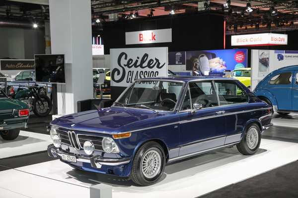 Image: BMW 2002 Touring (1975) - on the stand of Seiler Classics - Auto Zürich Classic 2024
