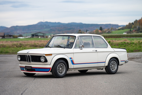 Bild: BMW 2002 Turbo (1974) - als Lot 149 an der Versteigerung der Oldtimer Galerie in Gstaad am 29. Dezember 2025
