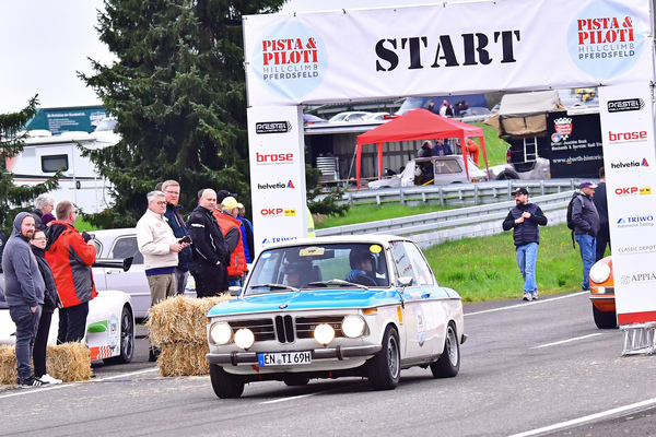 BMW 2002 ti (1969) – Pista & Piloti Hillclimb Pferdsfeld 2023