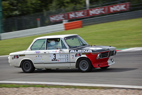 BMW 2002 ti (1971) - im Rennen um den Preis der BMW Group Classic am AVD OGP 2014 (1971)