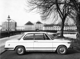 BMW 2002 tii (1972) - Fahrverhalten eines echten Sportwagens und Komfort einer Familienlimousine