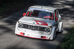 BMW 2002 tii (1972) - am Michaelskreuzrennen 2014