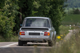 BMW 2002 turbo (1974) - aus dieser Perspektive sahen ihn die damaligen Verkehrsteilnehmer meistens