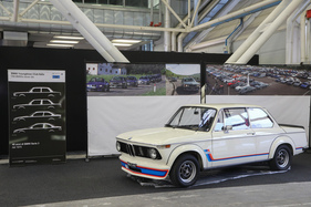 BMW 2002 turbo (1974) - gezeigt vom BMW-Youngtimer-Club Italiens - Auto e Moto d'Epoca Bologna 2023 (1974)
