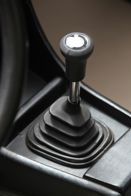 BMW 2002 turbo (1974) - kurzer Schalthebel