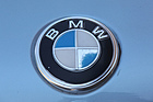 BMW 2500 (1976) - das BMW-Zeichen, nicht mehr ganz taufrisch