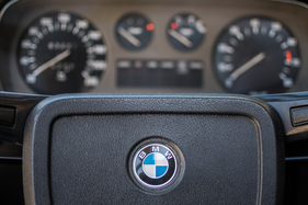 BMW 2500 (1976) - grosser Pralltopf