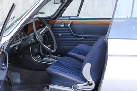 BMW 2800 CS (1969) - elektrische Fensterheber vorne waren aufpreispflichtig, hinten waren sie serienmässig