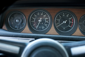 BMW 2800 CS (1969) - schlicht gezeichnete Instrumente, der Tacho ist etwas optimistisch