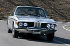 BMW 2800 CS (1969) - sichtbare Seitenneigung wegen der insgesamt komfortablen Auslegung