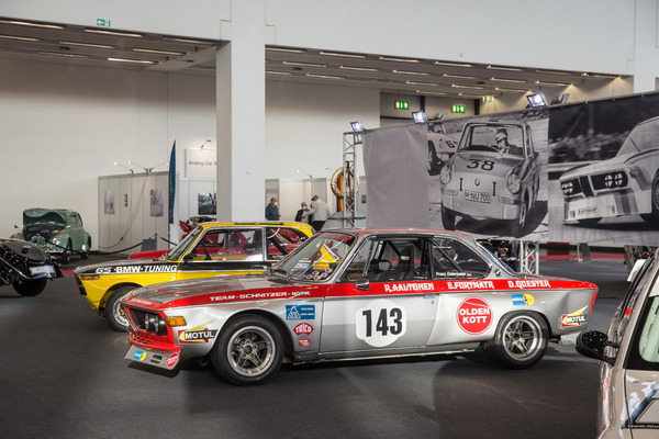 Bild BMW 2800 CS (1970) – Retro Classics Bavaria 2021