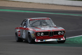 BMW 2800 CS Schnitzer (1970) - am BMW-Rennen R9 - AvD Oldtimer Grand Prix 2013 (1970)