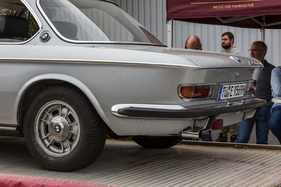 BMW 2800 CS – filigranes Heck – Retro-Saisonabschluss 2024 (1969)