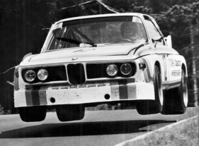 BMW 3.0 CSL (1973) - Hans Joachim Stuck im Flug