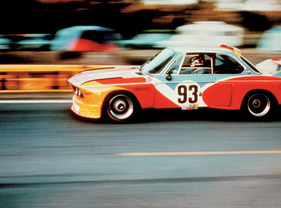 BMW 3.0 CSL (1975) - mit der Bemalung von Alex Calder