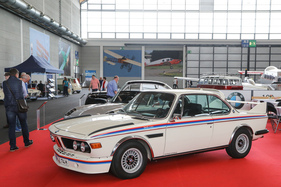 BMW 3.0 CSL (E9) (1973) - 220 km/h schnell und nur 1165 kg schwer - Klassikwelt Bodensee 2023