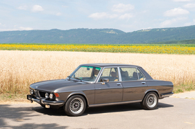 BMW 3.3 Li (1975) - als Lot 187 an der RM/Sotheby's Versteigerung in London am 24. Oktober 2019 (1975)