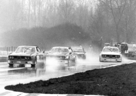 BMW 3,5 CSL Gruppe 5 (1975) - BMW in Front in Monza 1979