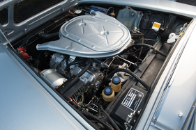 BMW 3000 Coupé Frua (1967) - im Motorraum werkelt der Glas V8