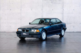 BMW 316i Coupé (1995) - als Lot 097 an der Humer und Granner Classic Expo Salzburg Versteigerung 2024