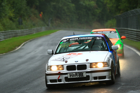 BMW 318iS (1999) am 42. RCM DMV Grenzlandrennen 2019 auf dem Nürburgring (1999)