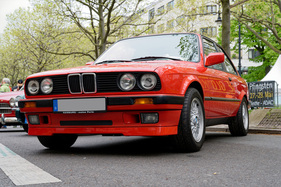 BMW 318is (1990) – Mit ihm hielt die Vierventiltechnik auch diesseits der M-Modelle Einzug bei BMW – Classic Days Berlin 2023 (1990)