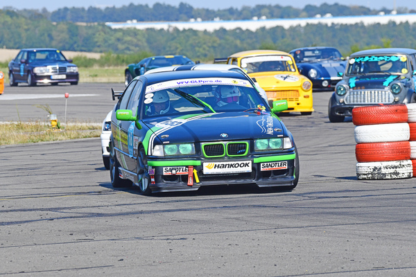 BMW 318ti Compact (1997) – Historisches Flugplatzrennen Zweibrücken 2024