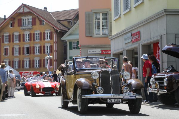 Image: BMW 319 Cabriolet (1934) - during the public cab rides - Oldtimer in Obwalden (O-iO) 2023