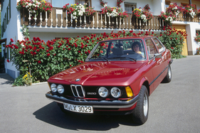 BMW 320 (1975) - Zweitürer der Baureihe E21 BMW 320 (1975) - Zweitürer der Baureihe E21