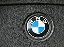 BMW 320/6 (1977) – Der BMW-Badge