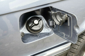 BMW 320/6 (1977) – Der Tankdeckel