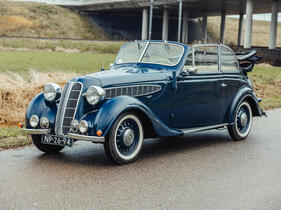 BMW 320 Cabriolet (1938) – angeboten als Lot Nr. 192 bei der Bonhams-Versteigerung in Paris am 6. Februar 2025