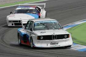 BMW 320 Grp 5 (1977) auf Demofahrt auf dem Hockenheimring