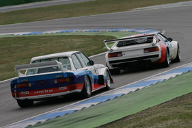BMW 320 Grp 5 (1977) auf Demofahrt auf dem Hockenheimring