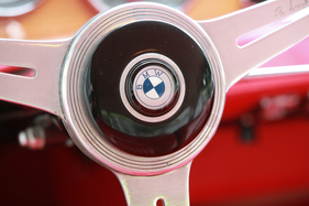 BMW 3200 CS (1964) - BMW-Zeichen in der Lenkradnabe (1964)