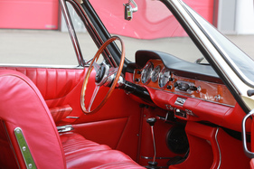 BMW 3200 CS (1964) - die Instrumente sind weitgehend blendfrei untergebracht