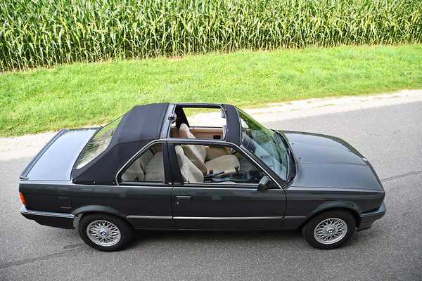 BMW 320i Baur TC2 Cabriolet (1989) - als Lot 82 an der Versteigerung der Oldtimer Galerie in Toffen am 19. Oktober 2019