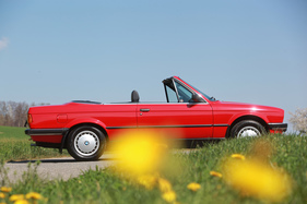 BMW 320i Cabriolet (1988) - ab in den Frühling
