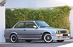 BMW 320i (E30) Pack carrosserie M (1987) - als Lot 162 angeboten an der Artcurial "Sur Les Champs 10" Versteigerung am 30. Oktober 2016