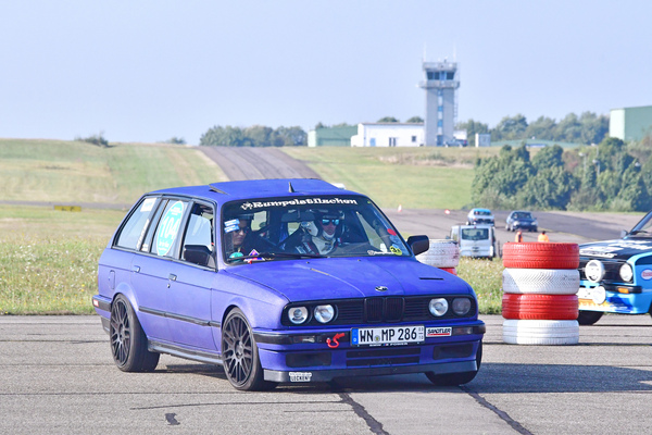 BMW 320i Touring (1991) – Historisches Flugplatzrennen Zweibrücken 2024