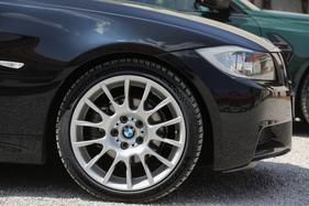 BMW 320si (2006) - nur die BMW-Motorsport-Räder verraten das besondere Modell