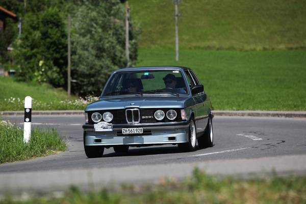 BMW 323i (1980) - schnelle Limousine aus Bayern - Oldtimer in Obwalden (O-iO) 2019